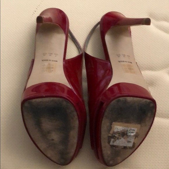 Pumps - Picture 4 of 7